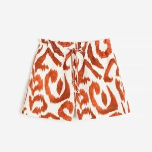 ❤️❤️H&M Linen Blend Paper Bag style shorts- make an offer!!❤️❤️